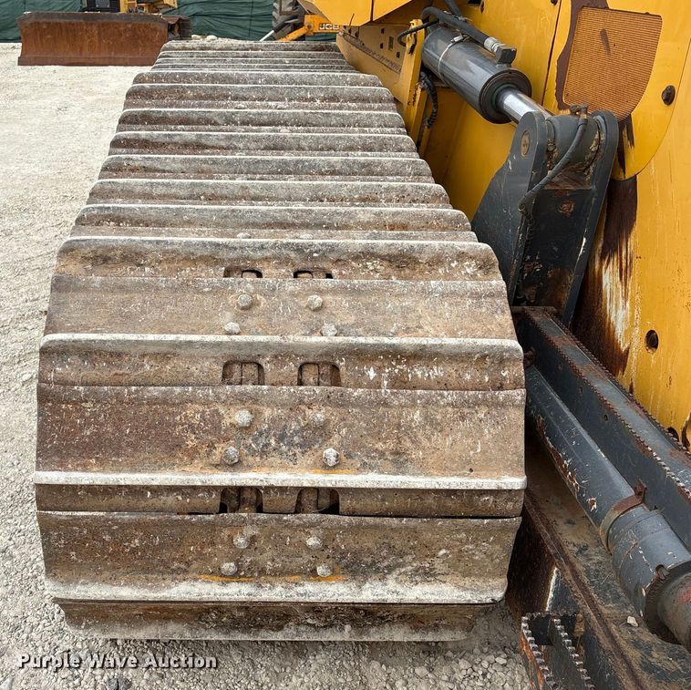 image for item EA7170 2018 John Deere 850K dozer