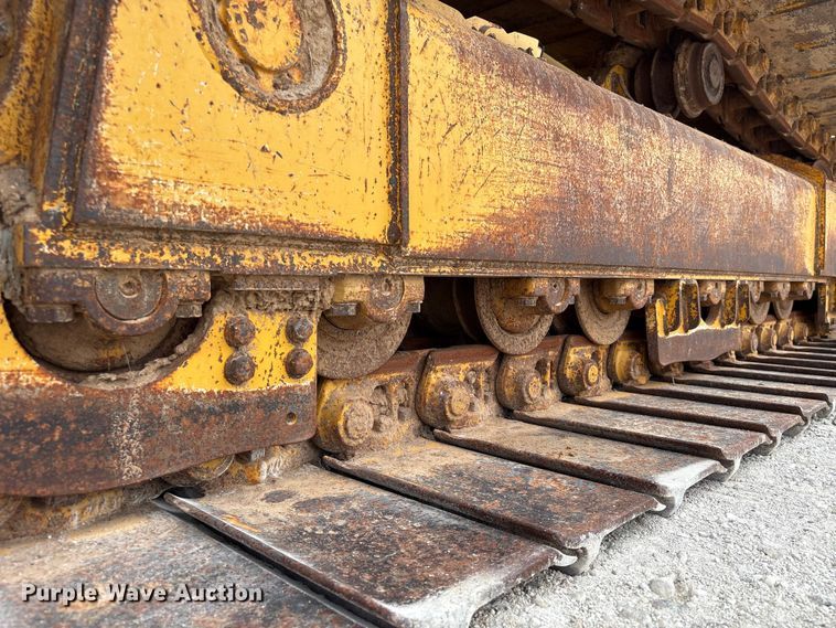 image for item EA7170 2018 John Deere 850K dozer