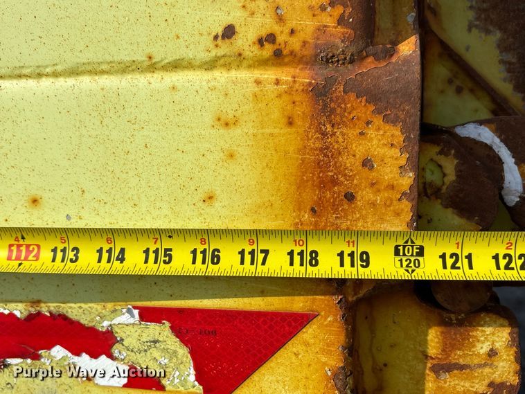 image for item EA7823 1997 International 4800 dump truck