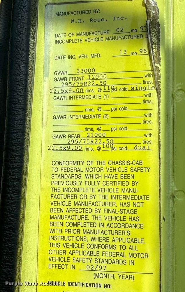 image for item EA7823 1997 International 4800 dump truck