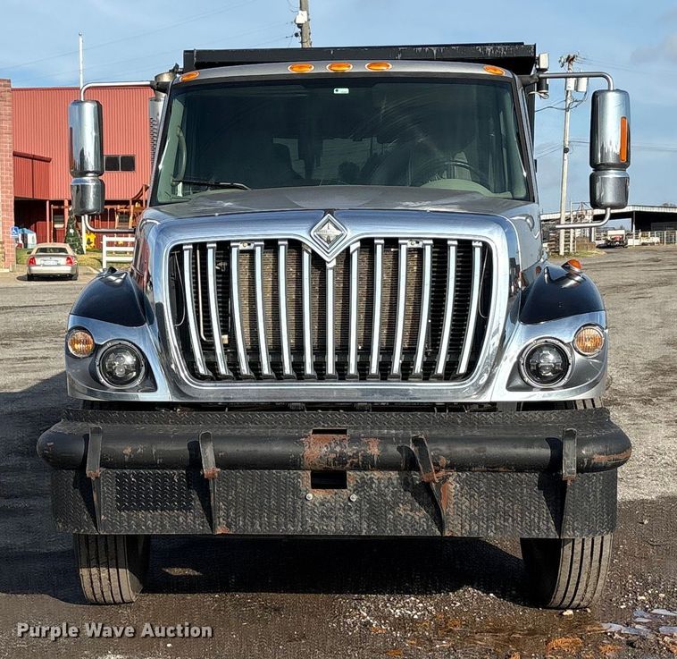 image for item EA7824 2008 International 7000 dump truck