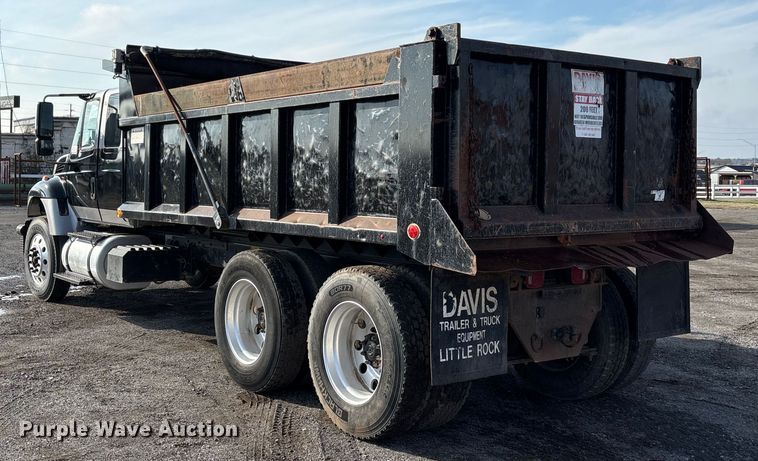 image for item EA7824 2008 International 7000 dump truck