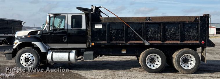 image for item EA7824 2008 International 7000 dump truck