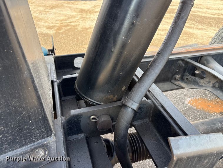 image for item EA7824 2008 International 7000 dump truck