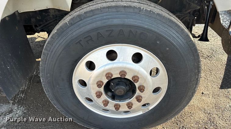 image for item EA7824 2008 International 7000 dump truck