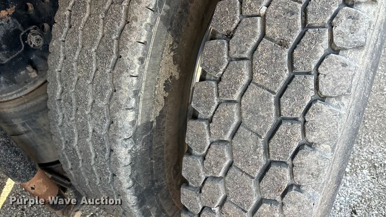 image for item EA7824 2008 International 7000 dump truck