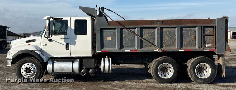 image for item EA7825 2007 International SF637 dump truck