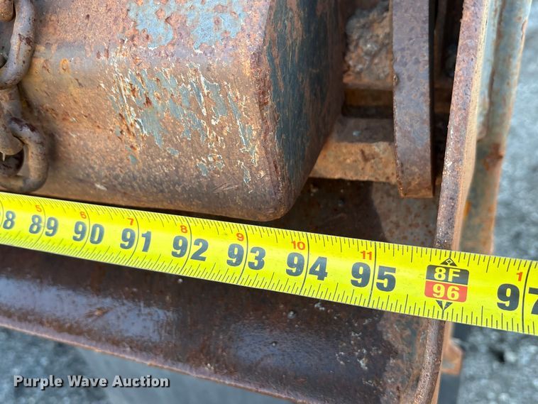 image for item EA7825 2007 International SF637 dump truck