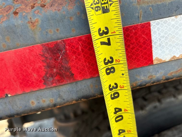 image for item EA7825 2007 International SF637 dump truck