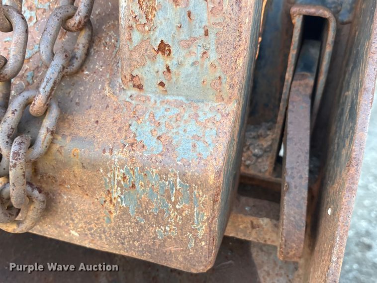 image for item EA7825 2007 International SF637 dump truck