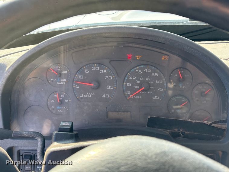 image for item EA7825 2007 International SF637 dump truck