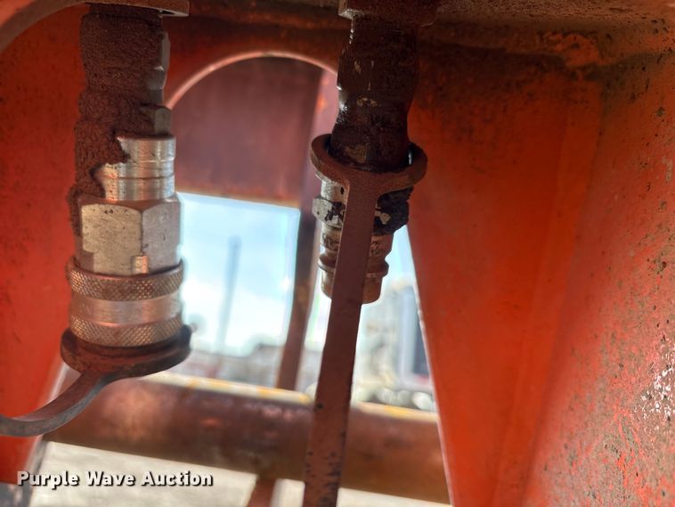 image for item EA7830 2006 JLG Skytrak telehandler