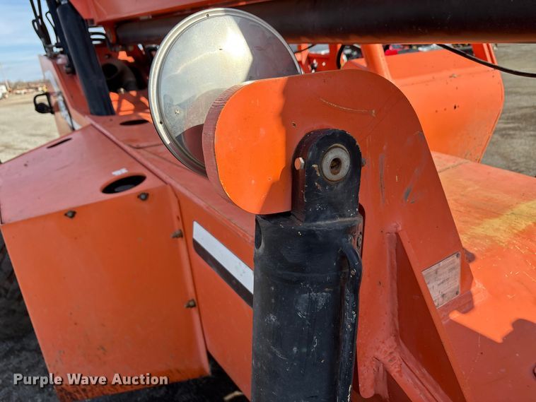 image for item EA7830 2006 JLG Skytrak telehandler