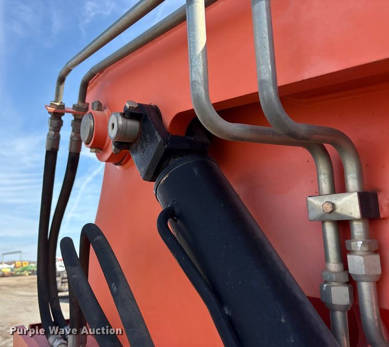 image for item EA7830 2006 JLG Skytrak telehandler