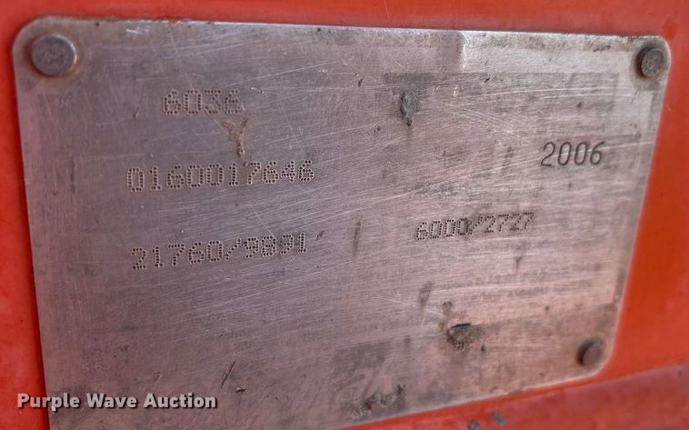 image for item EA7830 2006 JLG Skytrak telehandler