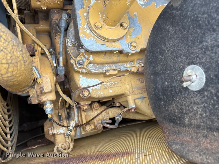 image for item EA7838 1987 Caterpillar D3B dozer