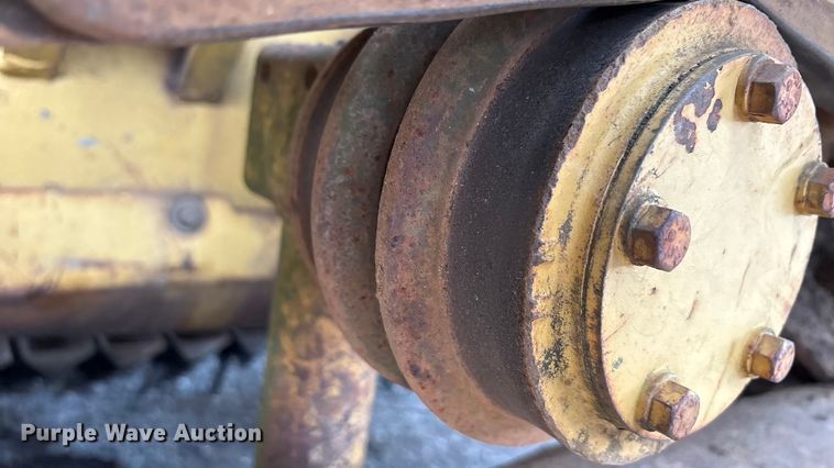 image for item EA7838 1987 Caterpillar D3B dozer