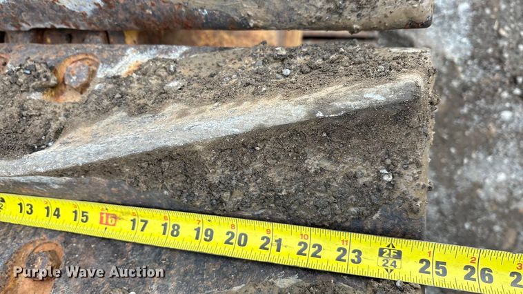 image for item EA7838 1987 Caterpillar D3B dozer