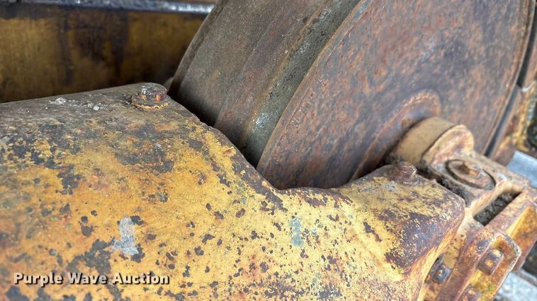 image for item EA7838 1987 Caterpillar D3B dozer