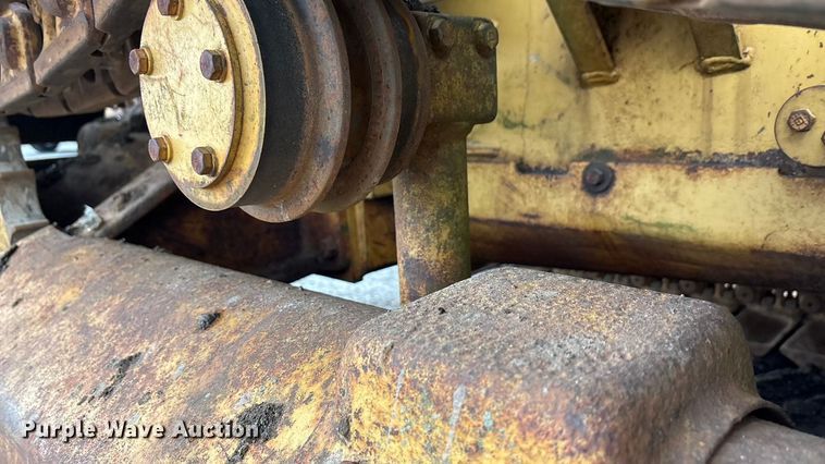 image for item EA7838 1987 Caterpillar D3B dozer