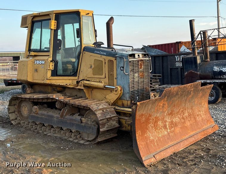 image for item EA7840 John Deere 700H dozer