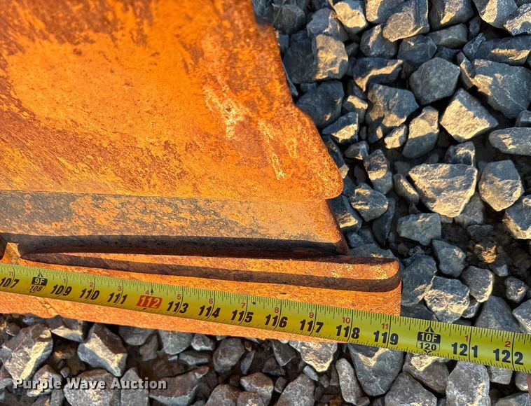 image for item EA7840 John Deere 700H dozer