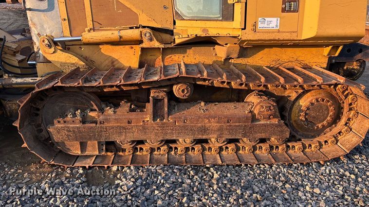 image for item EA7840 John Deere 700H dozer