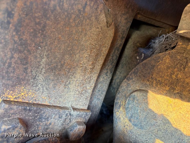 image for item EA7840 John Deere 700H dozer