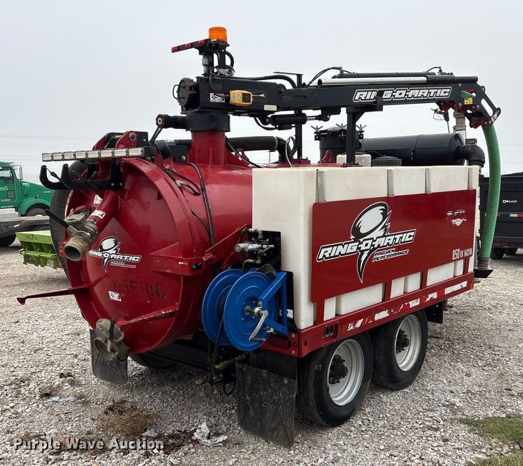 image for item EA7852 2021 Ring-O-Matic 850 HI CFM vacuum excavator