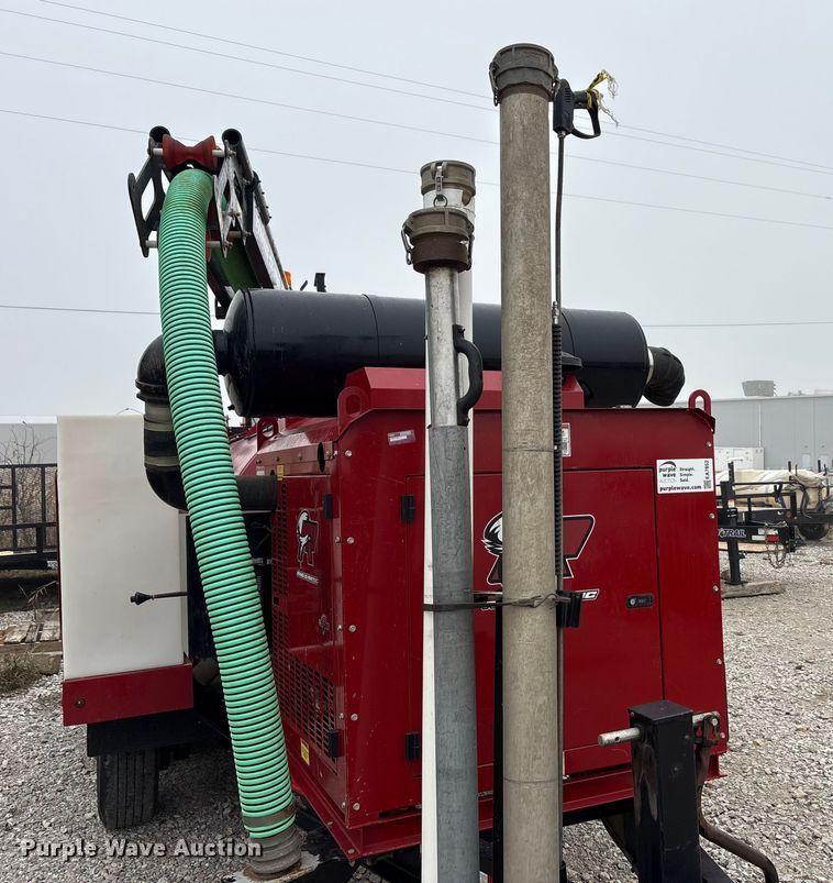 image for item EA7852 2021 Ring-O-Matic 850 HI CFM vacuum excavator