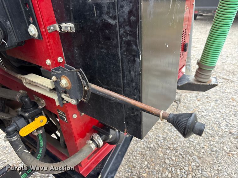 image for item EA7852 2021 Ring-O-Matic 850 HI CFM vacuum excavator