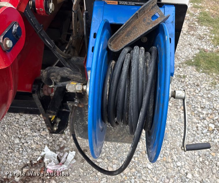 image for item EA7852 2021 Ring-O-Matic 850 HI CFM vacuum excavator