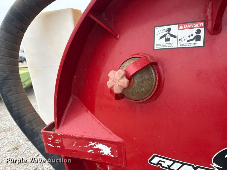 image for item EA7852 2021 Ring-O-Matic 850 HI CFM vacuum excavator