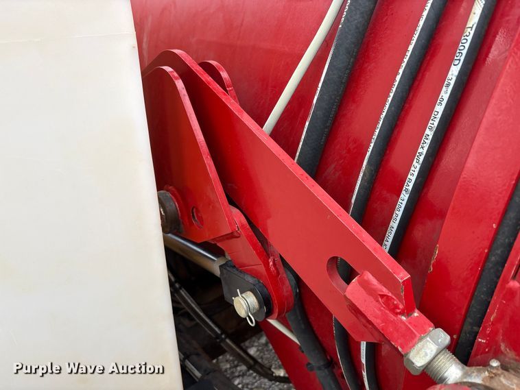 image for item EA7852 2021 Ring-O-Matic 850 HI CFM vacuum excavator