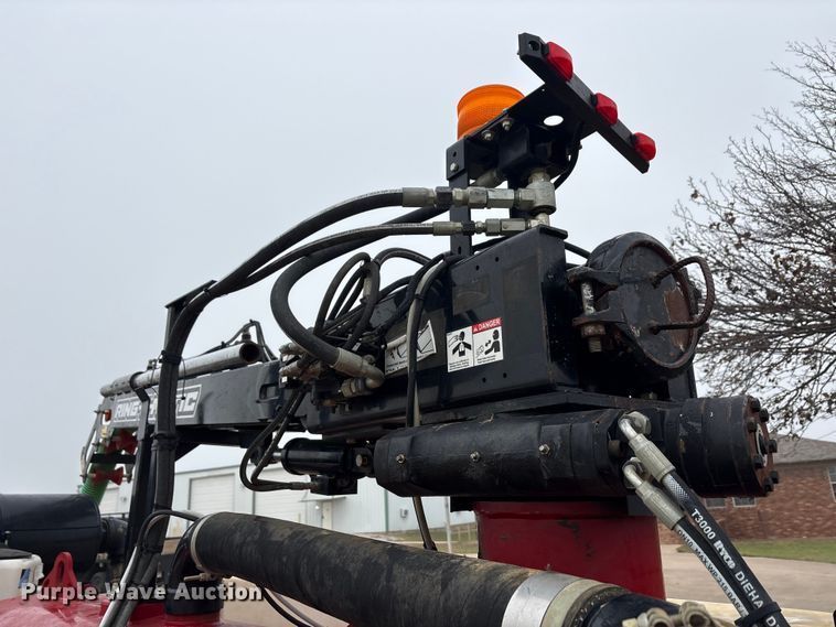 image for item EA7852 2021 Ring-O-Matic 850 HI CFM vacuum excavator