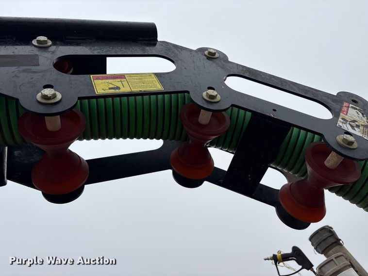 image for item EA7852 2021 Ring-O-Matic 850 HI CFM vacuum excavator