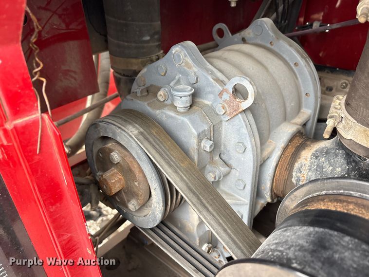 image for item EA7852 2021 Ring-O-Matic 850 HI CFM vacuum excavator