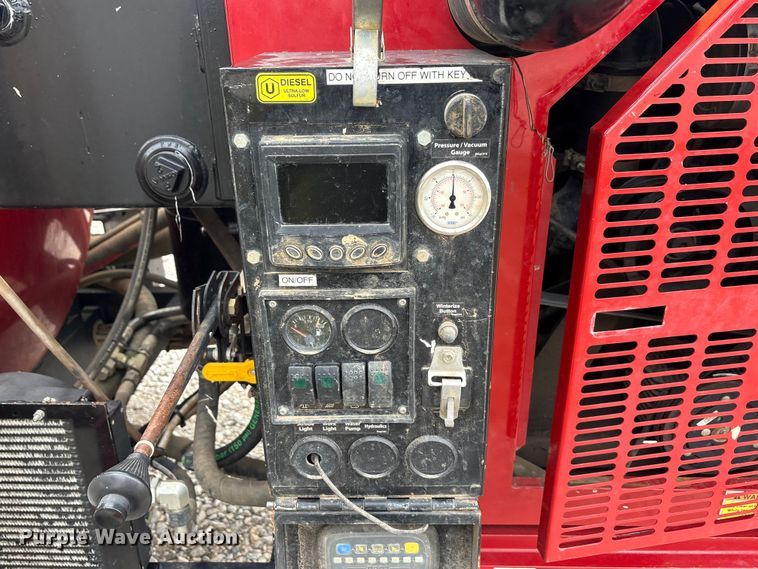 image for item EA7852 2021 Ring-O-Matic 850 HI CFM vacuum excavator