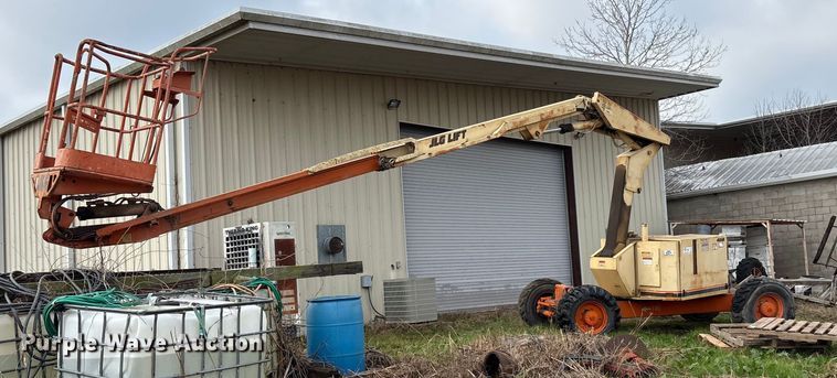image for item EA7878 JLG 40HA boom lift