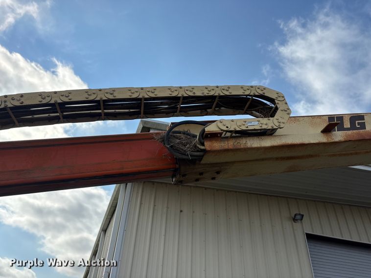 image for item EA7878 JLG 40HA boom lift