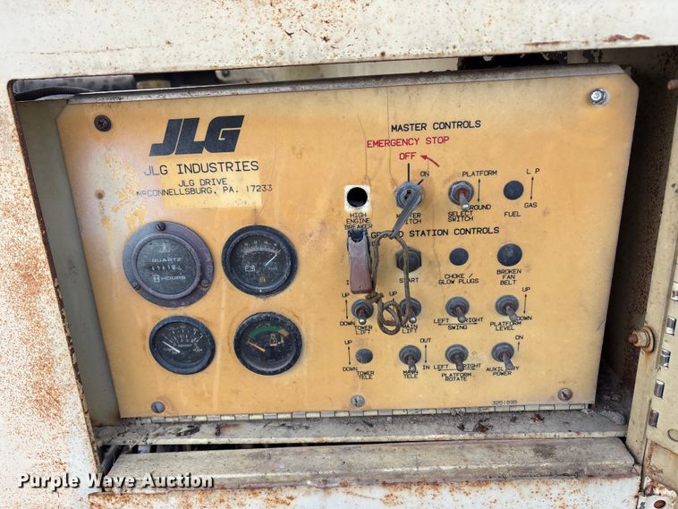 image for item EA7878 JLG 40HA boom lift