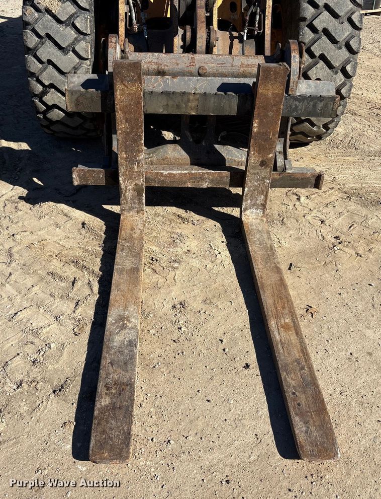 image for item EA7910 2006 Volvo L60E wheel loader