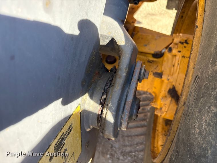 image for item EA7910 2006 Volvo L60E wheel loader