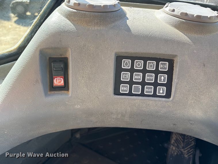 image for item EA7910 2006 Volvo L60E wheel loader