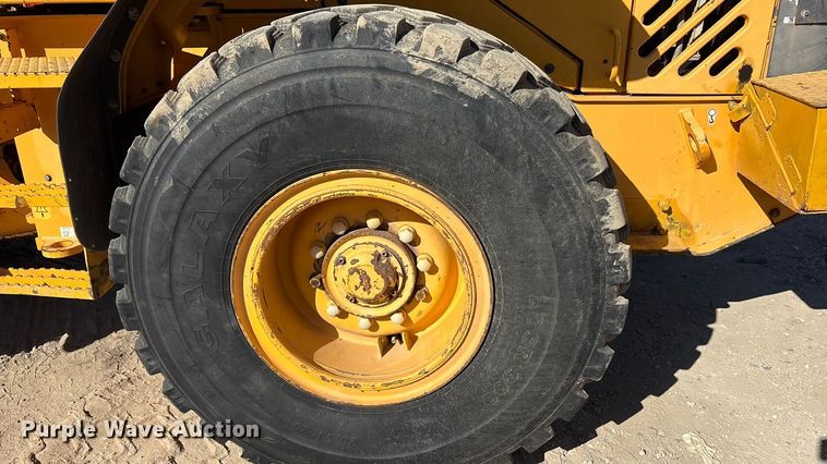 image for item EA7910 2006 Volvo L60E wheel loader