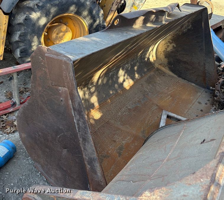 image for item EA7910 2006 Volvo L60E wheel loader