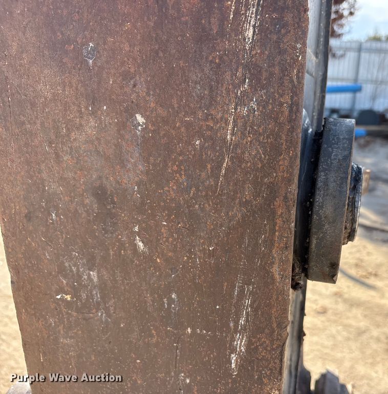 image for item EA7911 Volvo ECR145DL excavator