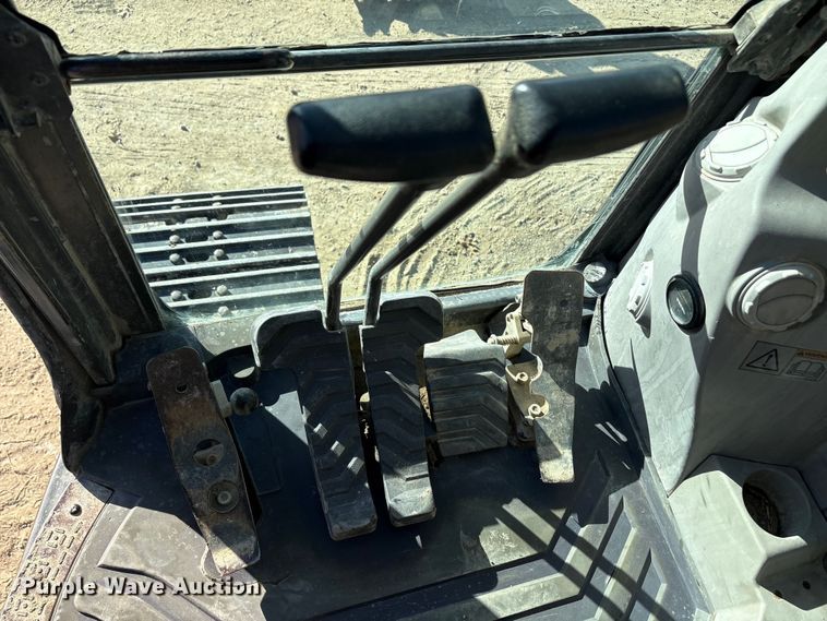 image for item EA7911 Volvo ECR145DL excavator