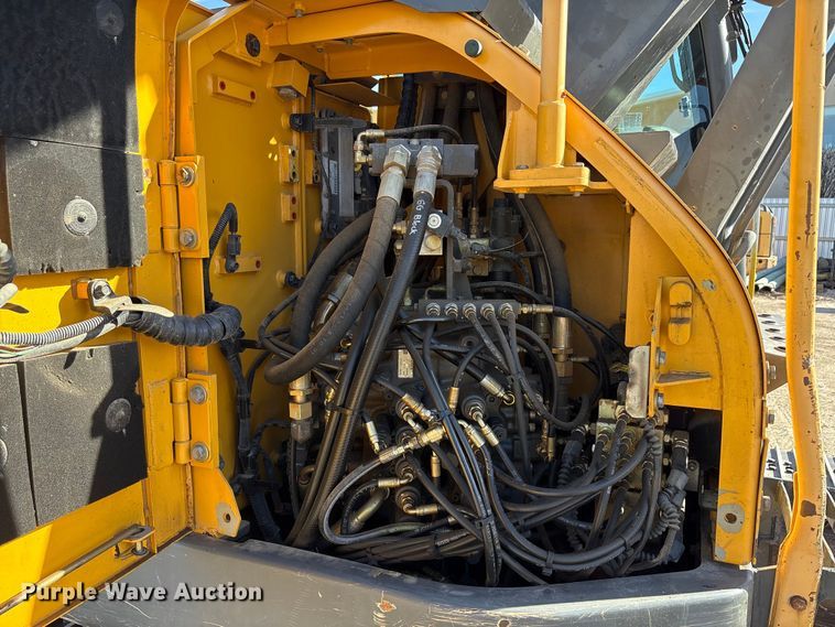 image for item EA7911 Volvo ECR145DL excavator