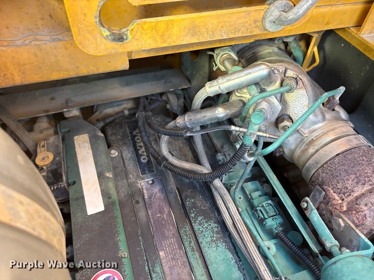 image for item EA7911 Volvo ECR145DL excavator